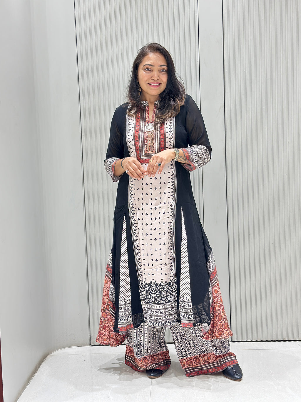 Pure Dola Silk & Georgette suit