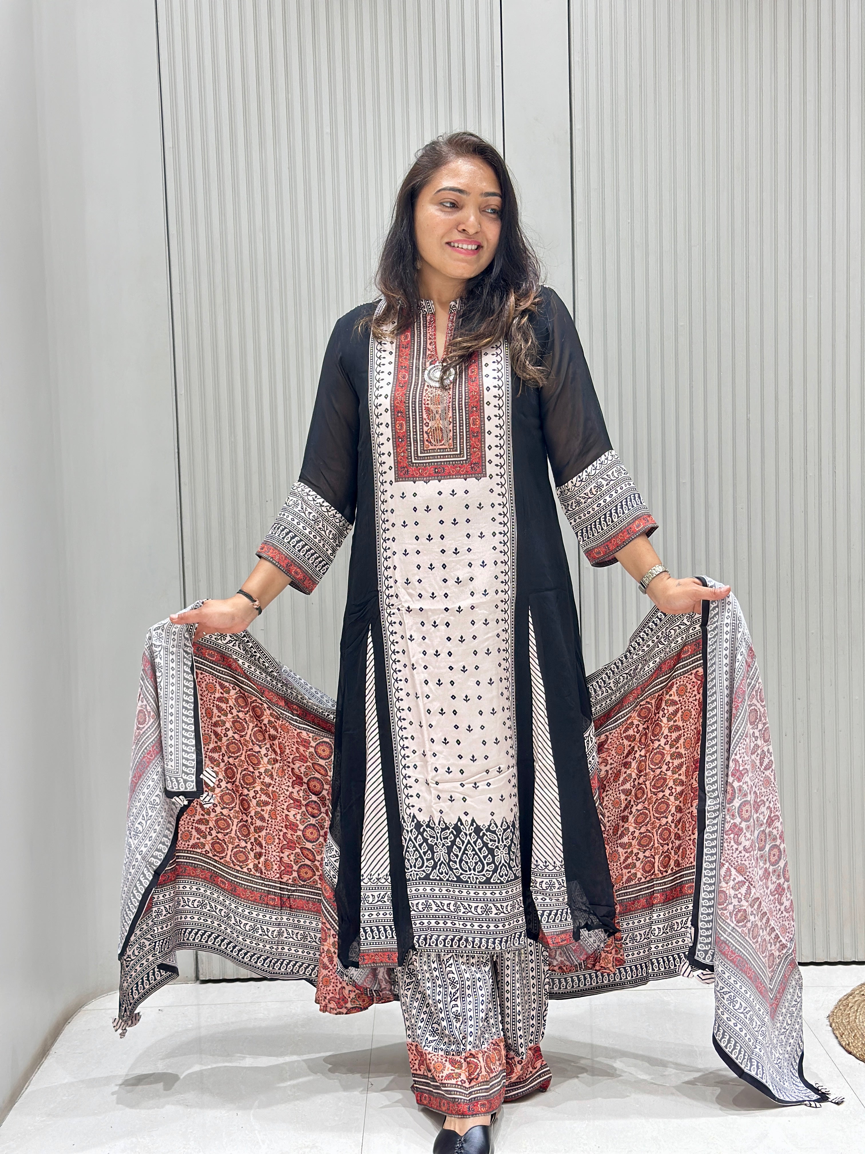 Pure Dola Silk & Georgette suit