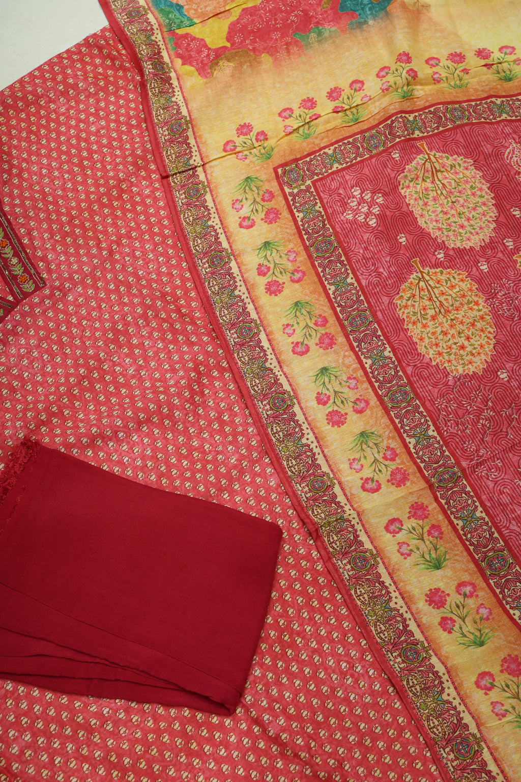 Premium Pure lilen Unstitched Suit with dupatta also lilen