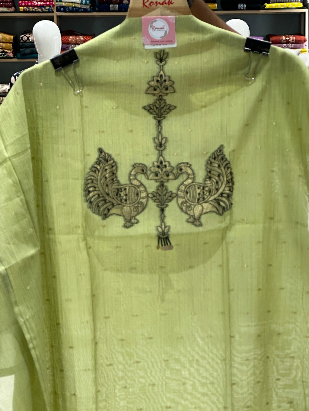 chanderi silk unstich suits.
