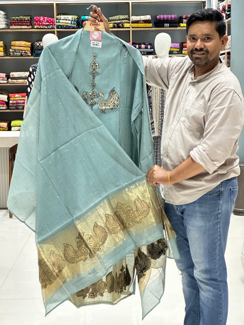 chanderi silk unstich suits.