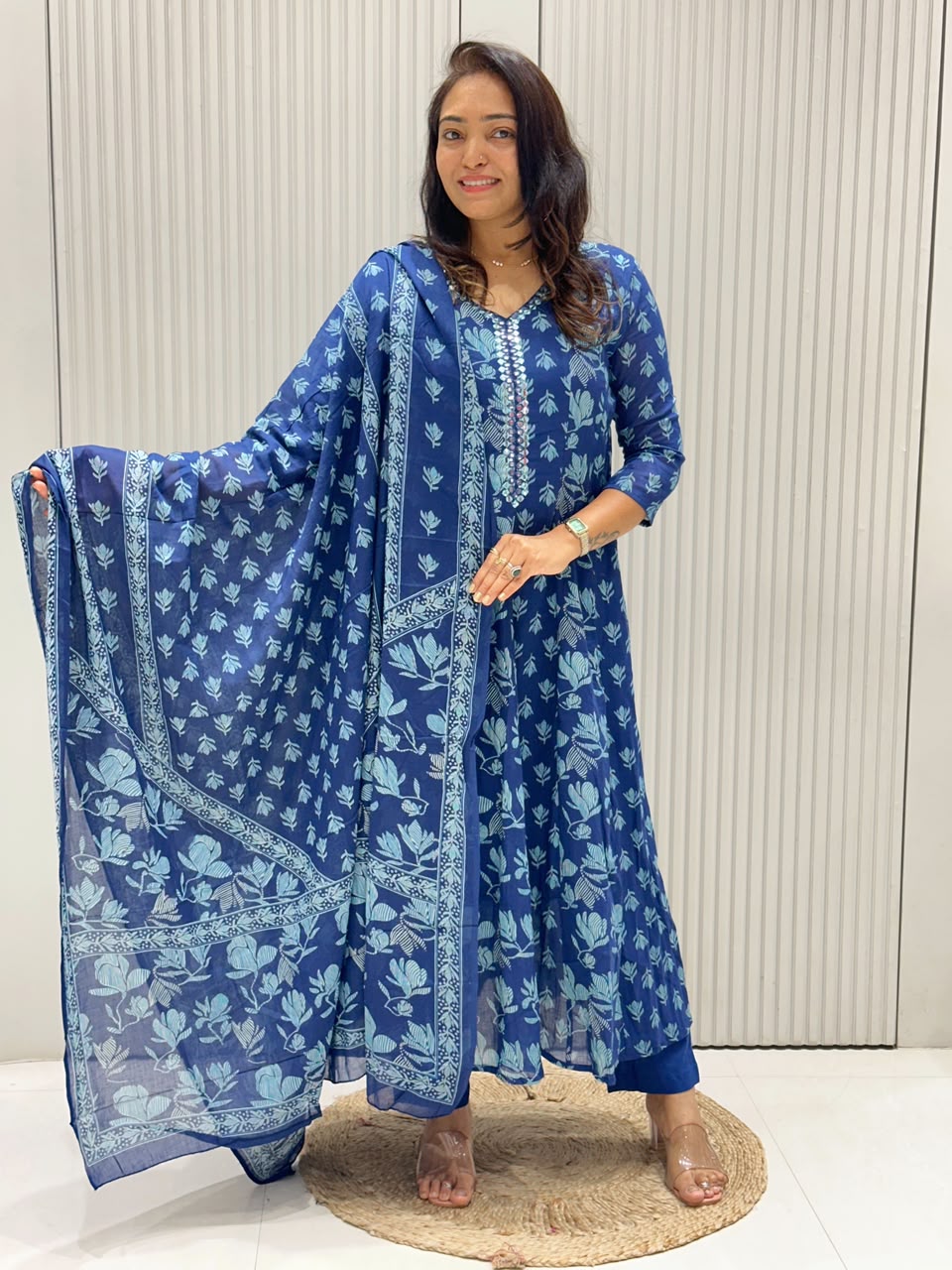 PREMIUM MUL COTTON ANARKALI SUIT.