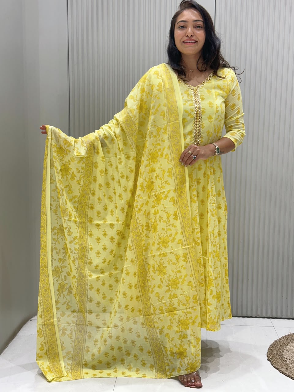 PREMIUM MUL COTTON ANARKALI SUIT.