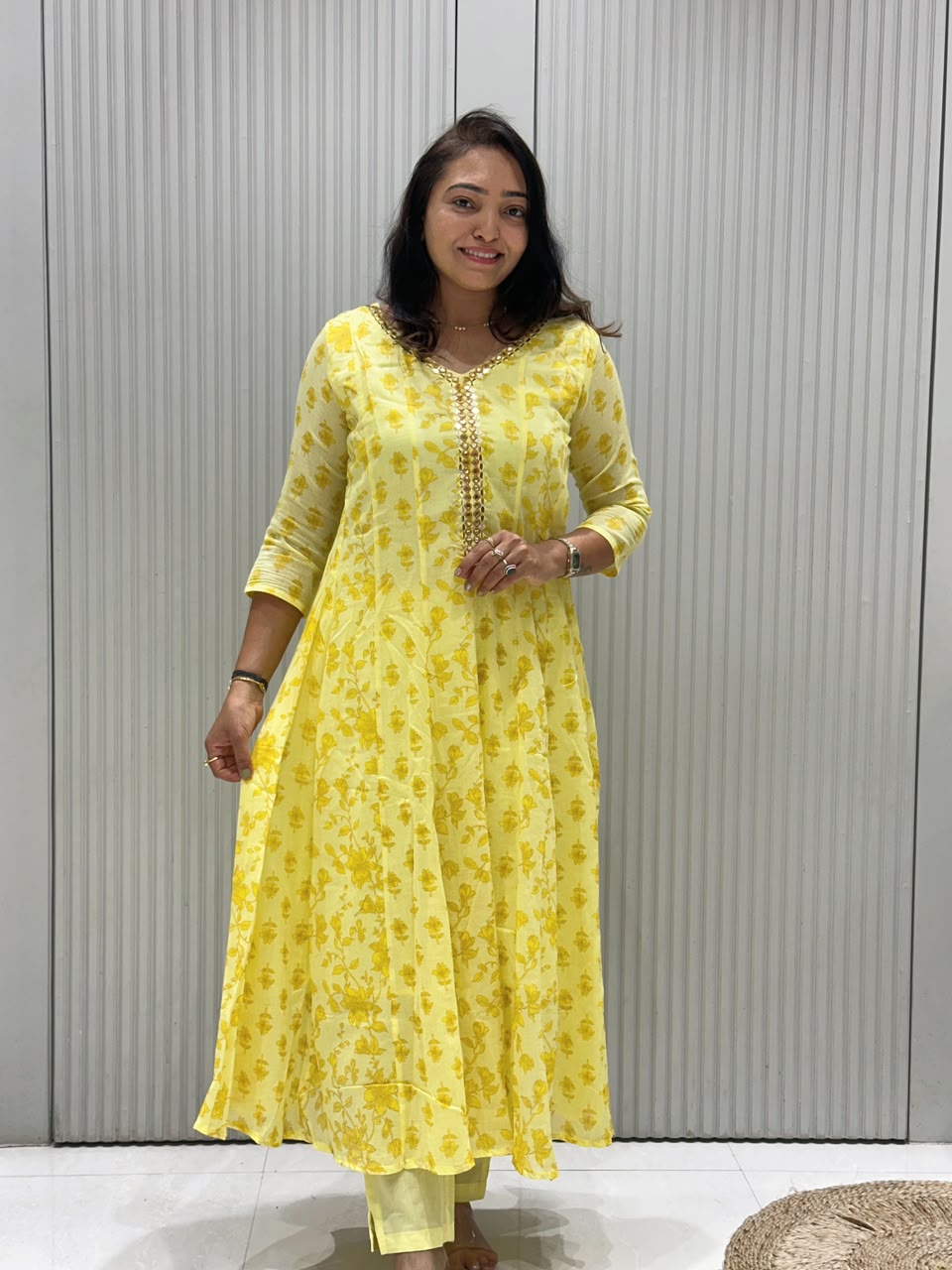 PREMIUM MUL COTTON ANARKALI SUIT.